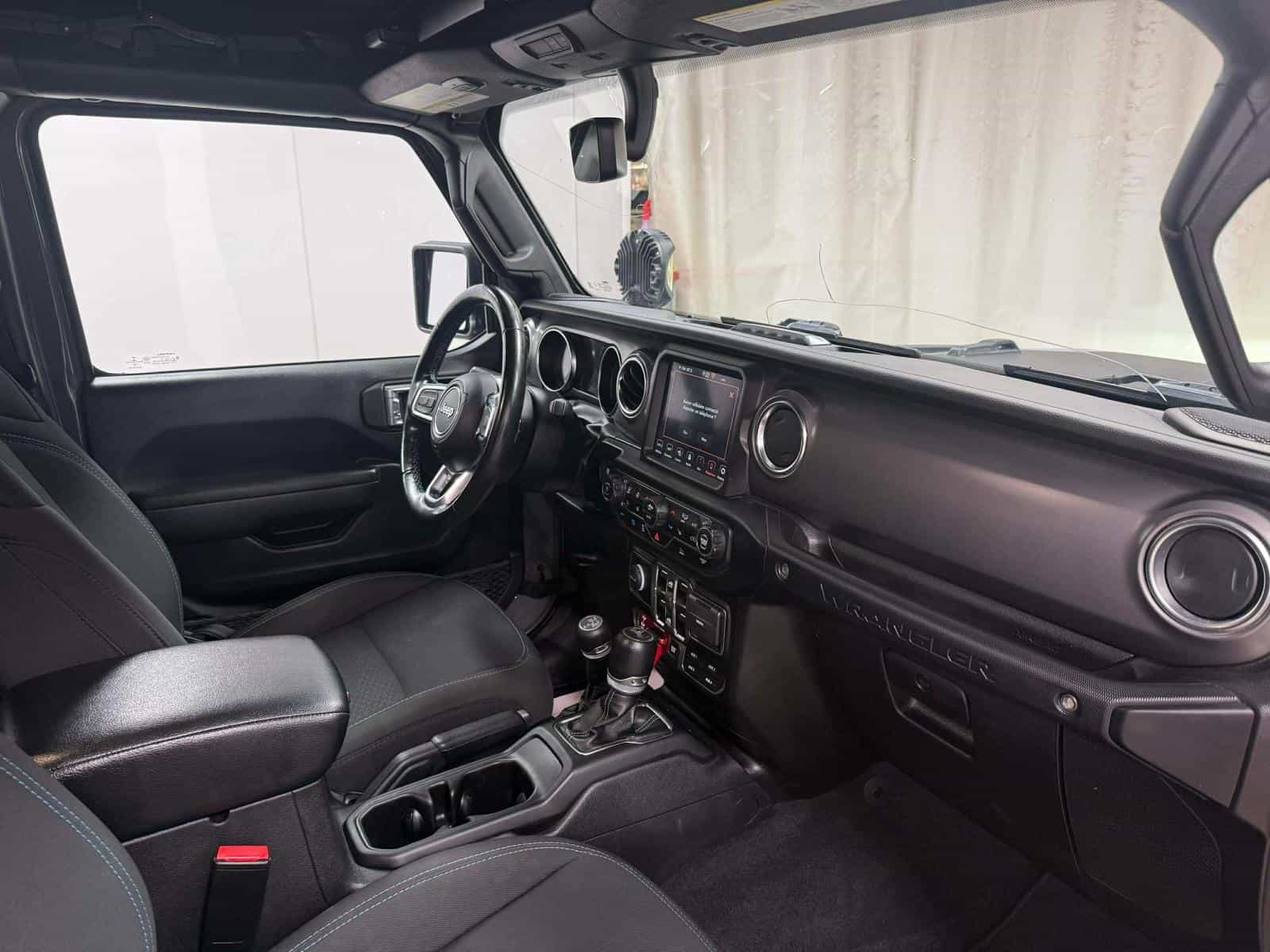 2022 Jeep Wrangler Ultd Rubicon 4XE - Image 11