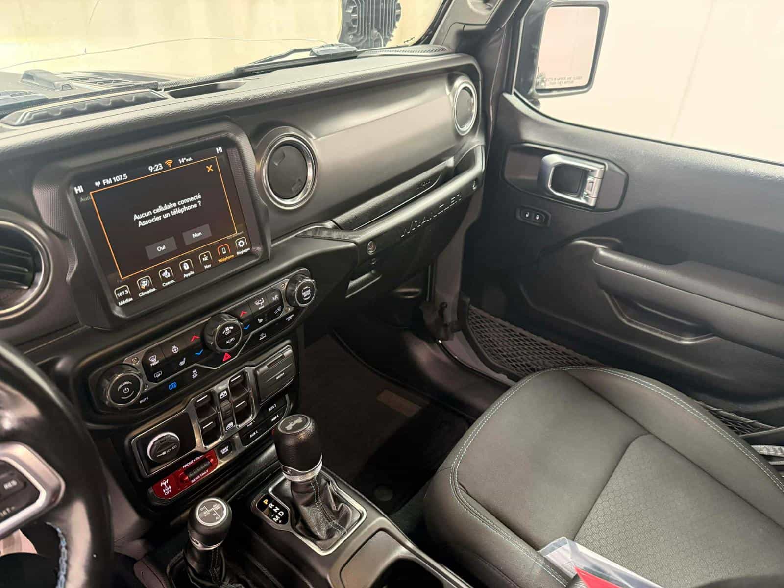 2022 Jeep WRANGLER UNLIMITED RUBICO Ultd Rubicon 4XE - Image 10