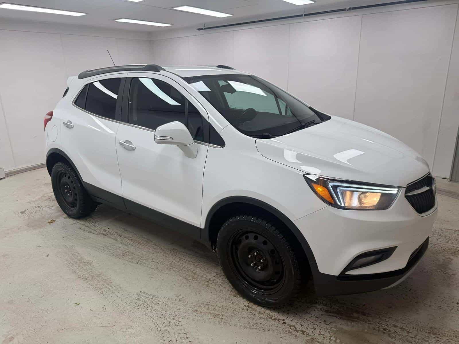 2017 Buick Encore Sport Touring - Image 3