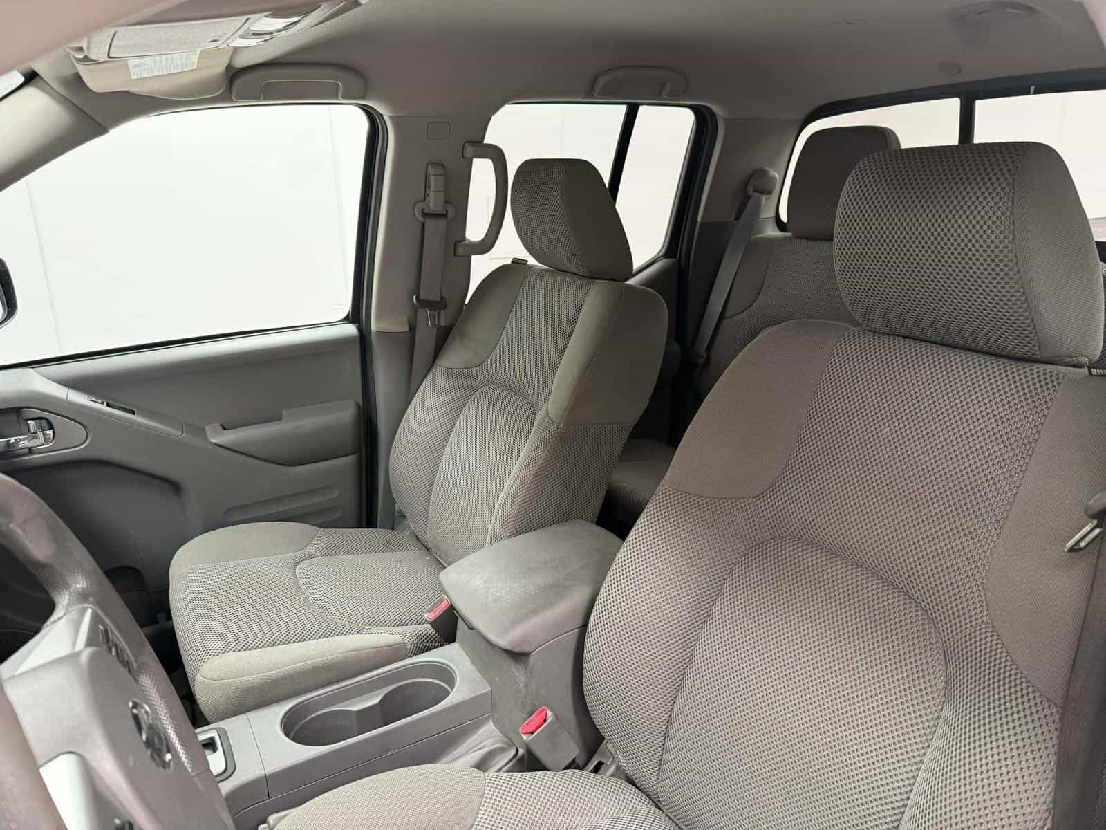 2017 Nissan Frontier PRO-4X - Image 10