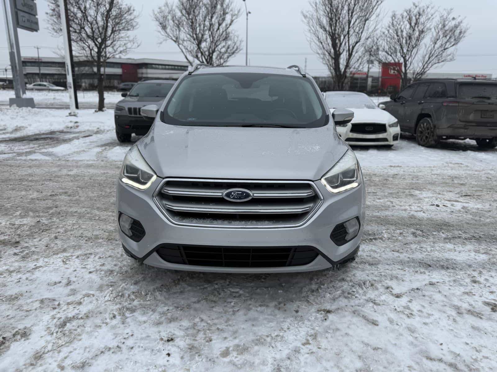 2017 Ford ESCAPE TITANIUM Titanium - Image 2