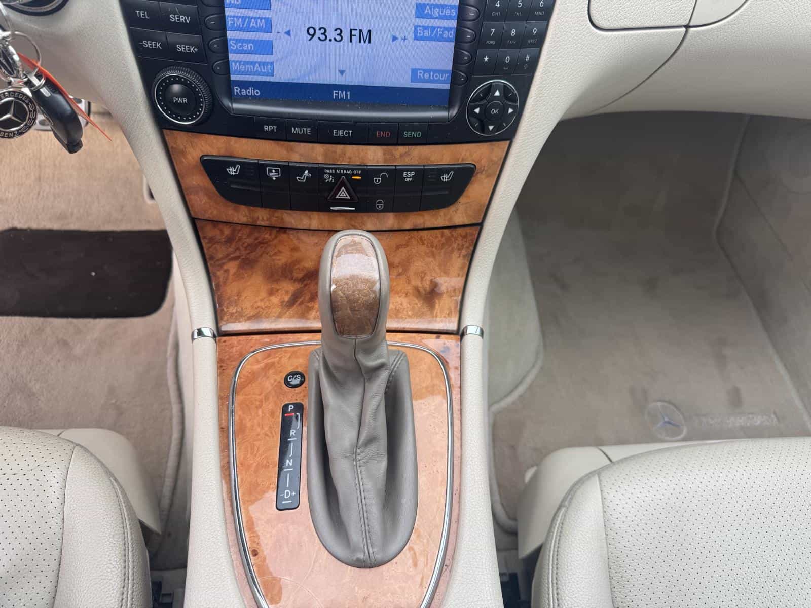 2006 Mercedes-Benz E350 4Matic E350W - Image 13