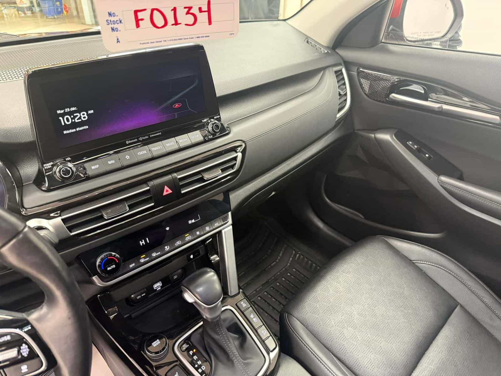 2023 Kia SELTOS EX EX Premium - Image 13