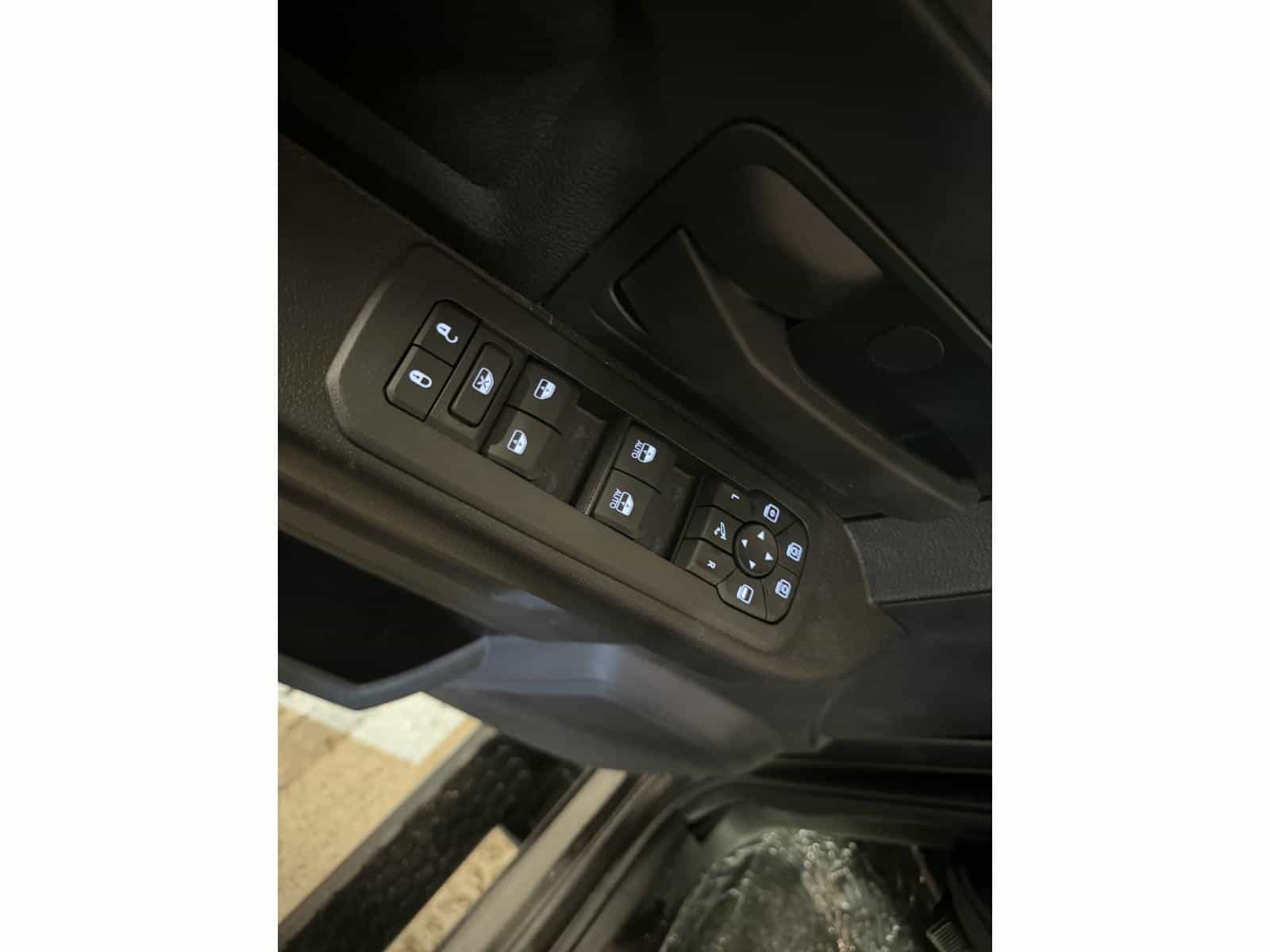 Image 11 RAM 2500 Warlock 2026