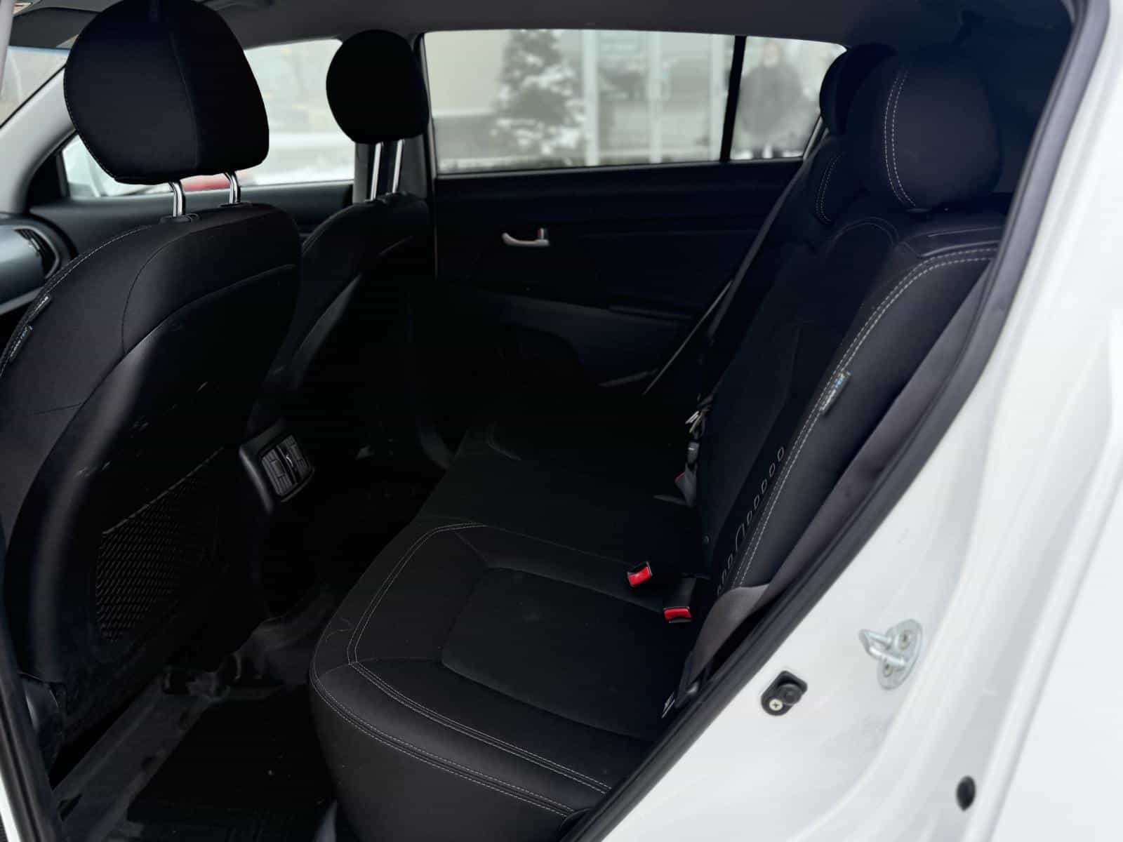 2015 Kia Sportage EX - Image 8