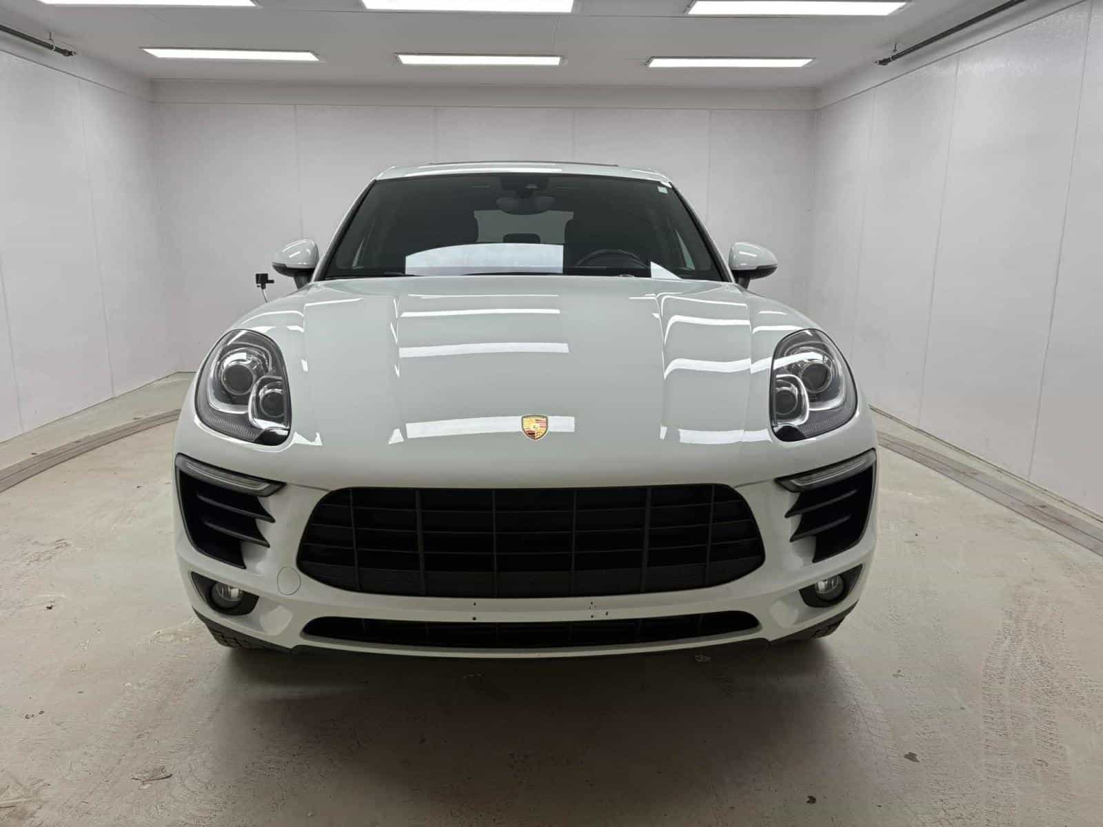 Image 3 Porsche Macan Base 2018