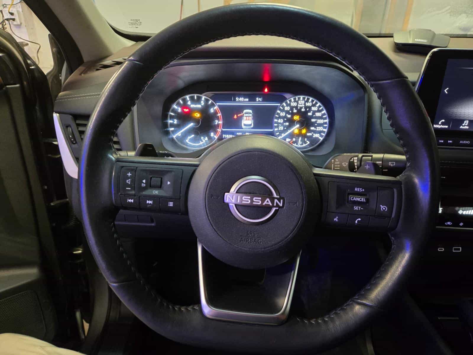 2023 Nissan Rogue S - Image 10