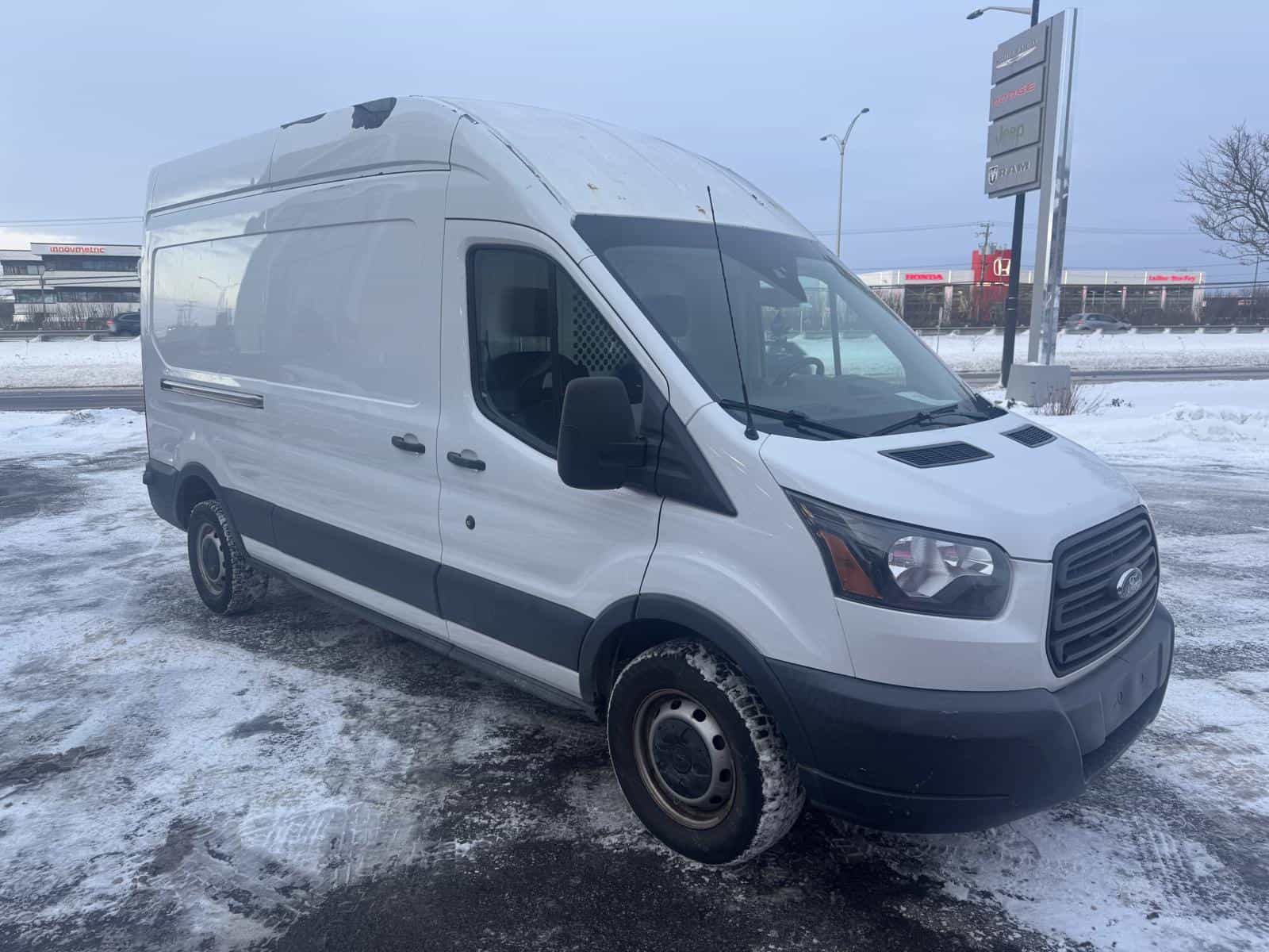 2018 Ford Transit T-250 - Image 5