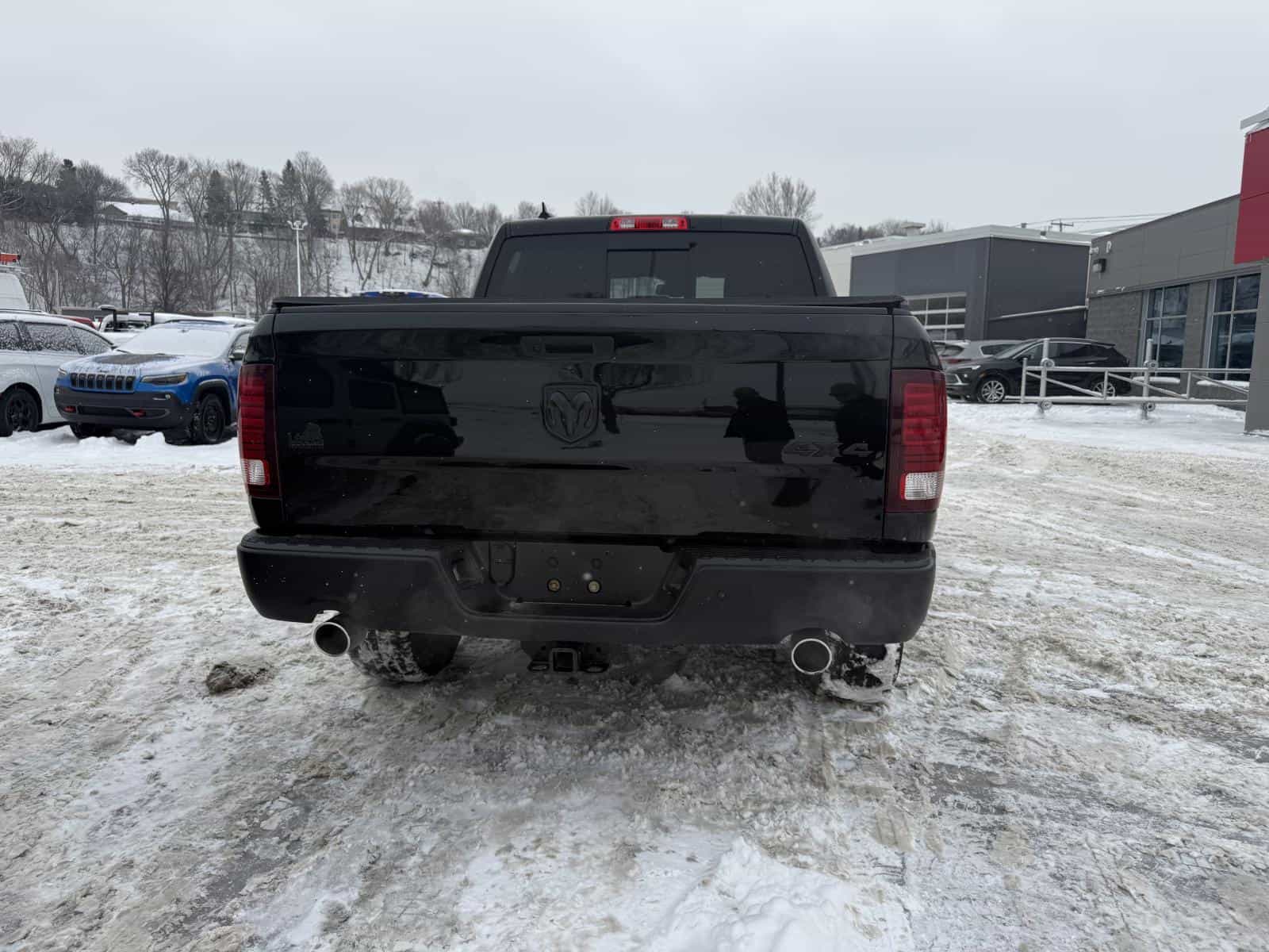 2021 RAM 1500 CLASSIC SLT Warlock - Image 6