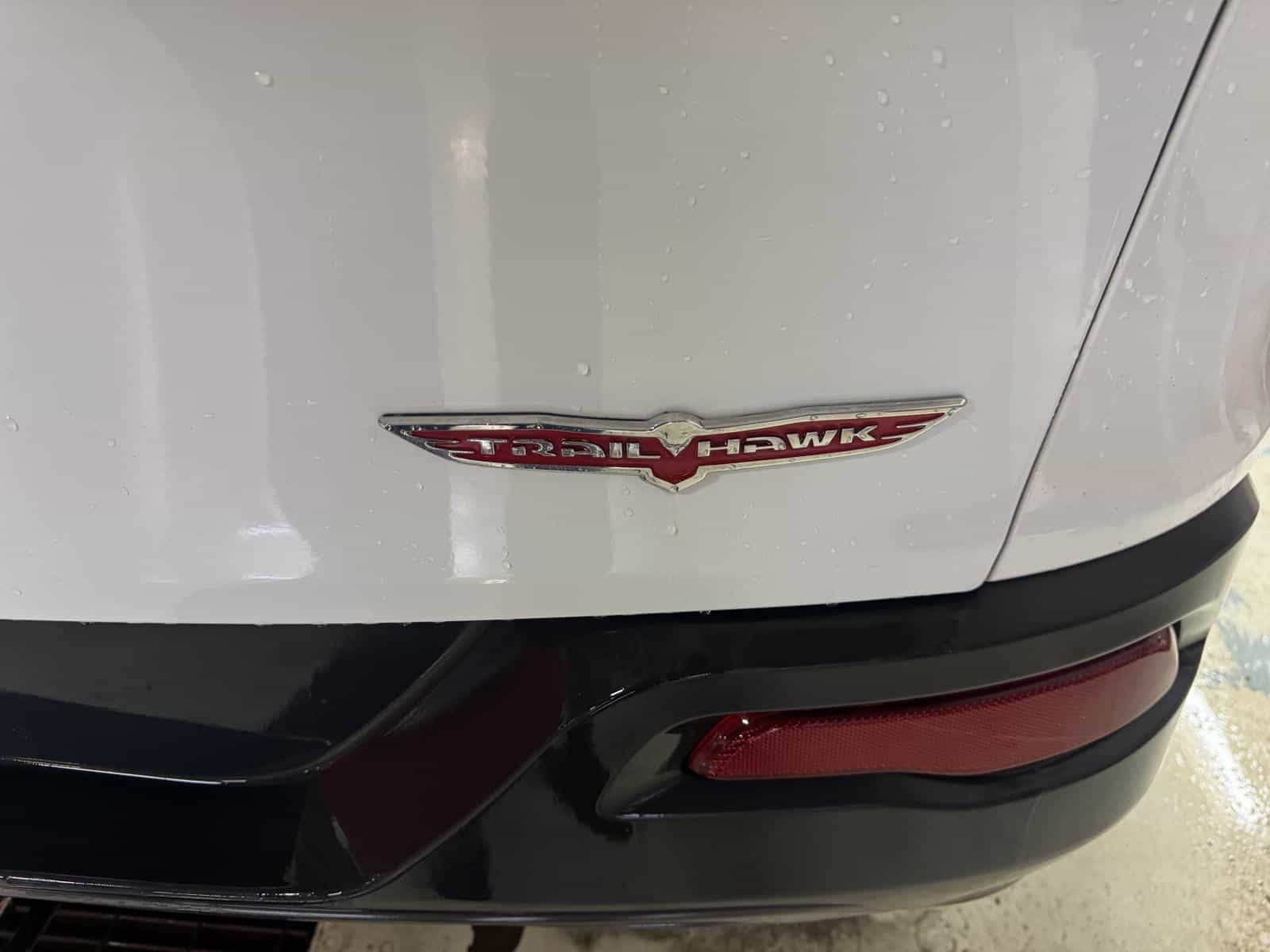 2016 Jeep CHEROKEE TRAILHAWK Trailhawk - Image 3