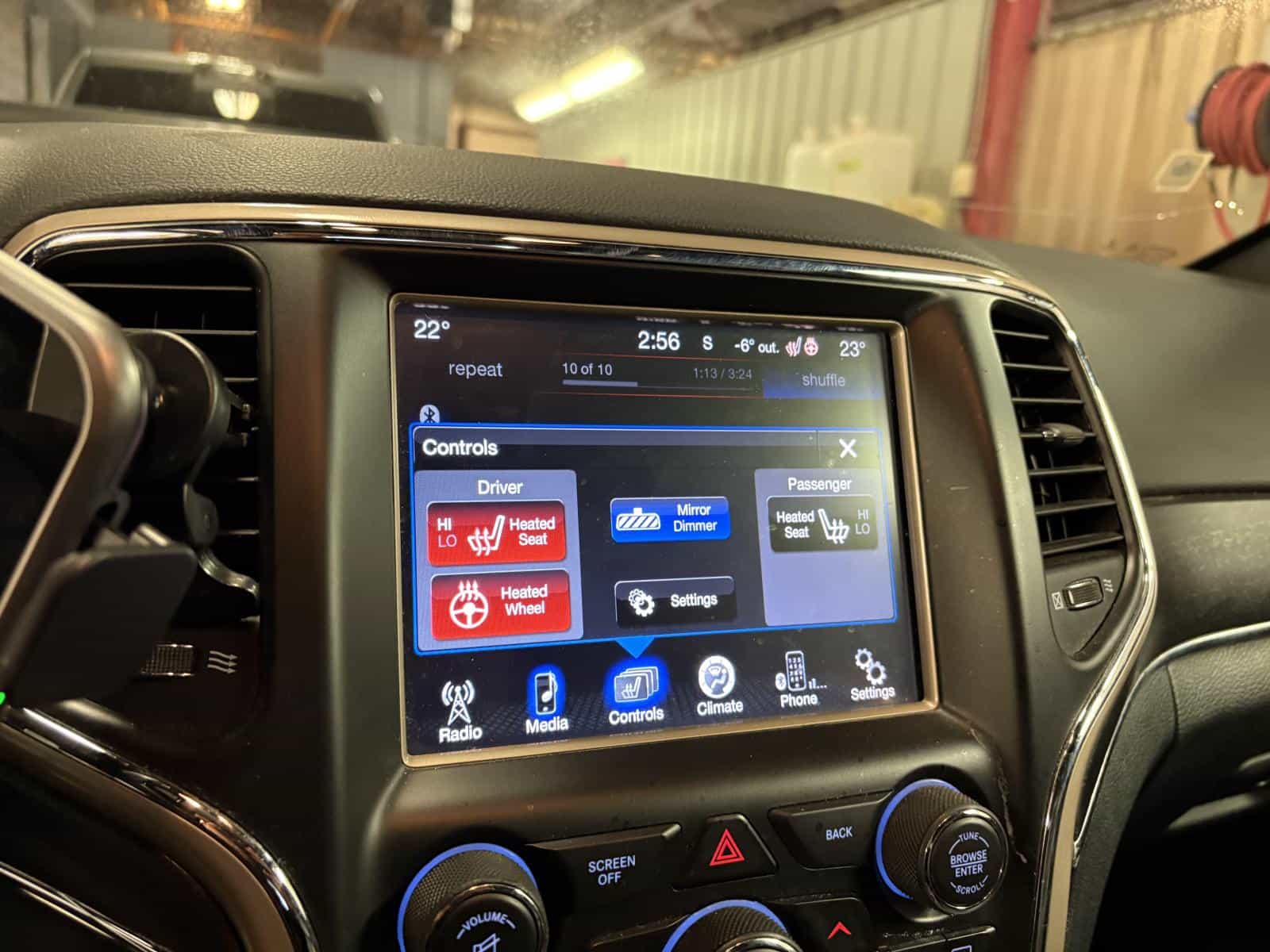 2015 Jeep Grand Cherokee Limited Limited - Image 10