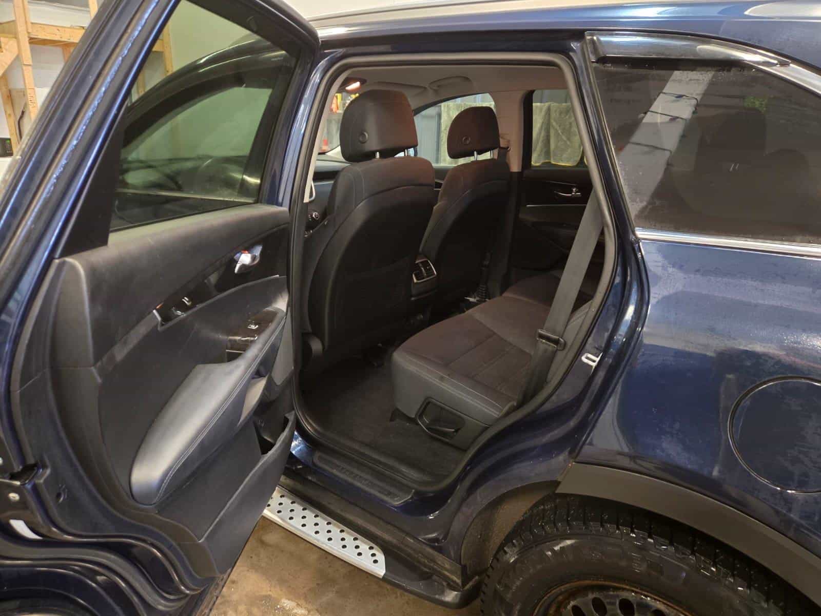 2017 Kia SORENTO LX/L LX Turbo - Image 13