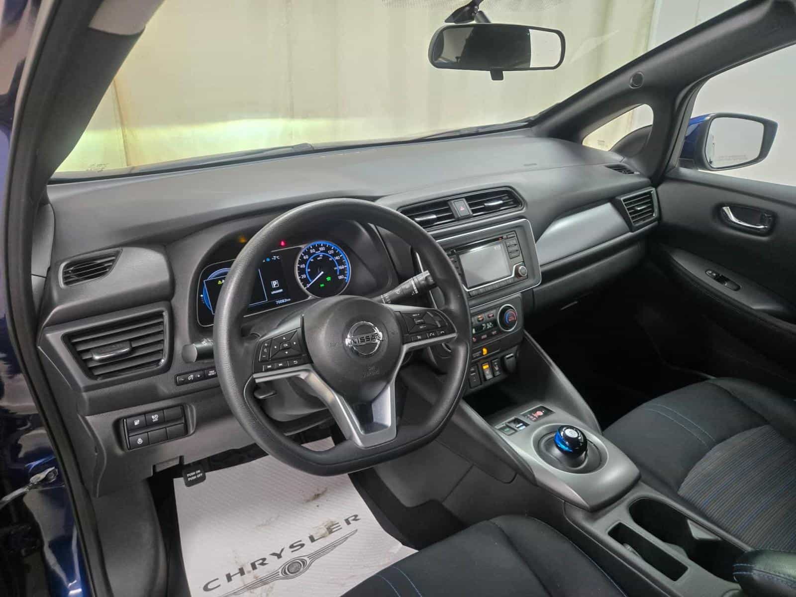 Image 14 Nissan LEAF S S 2019