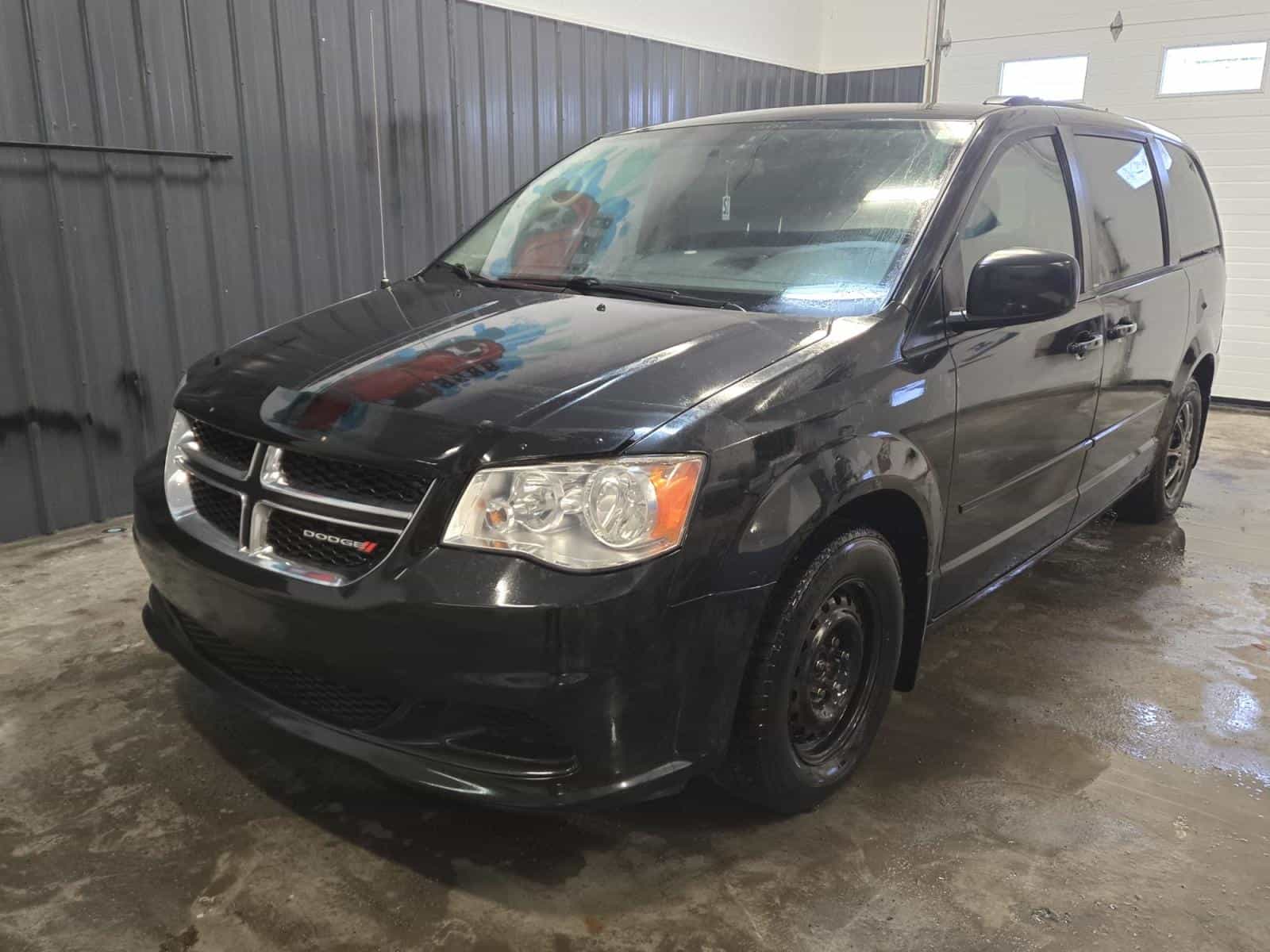 Image 1 Dodge Grand Caravan SE 2012