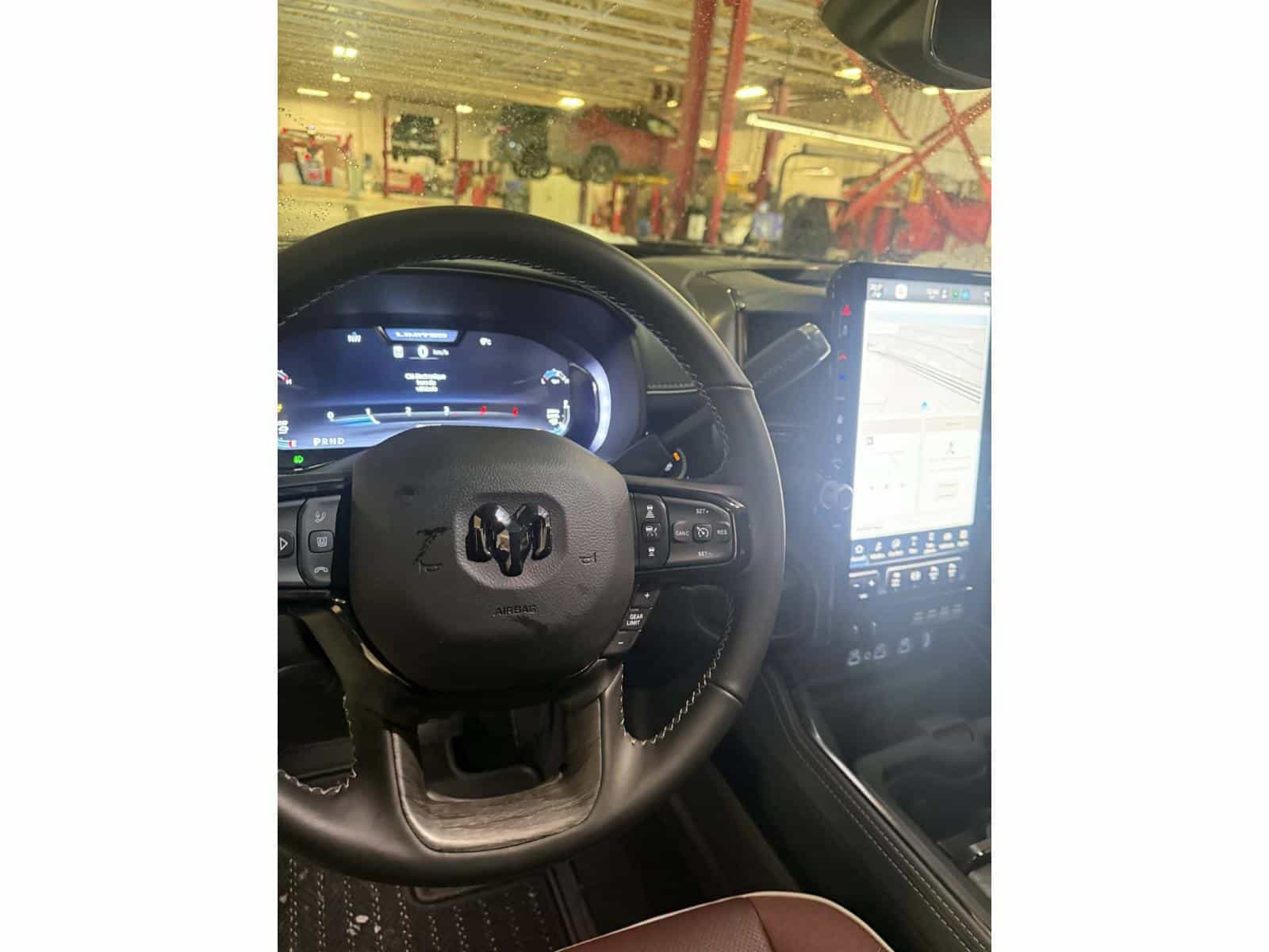 Image 7 RAM 2500 Limited 2026