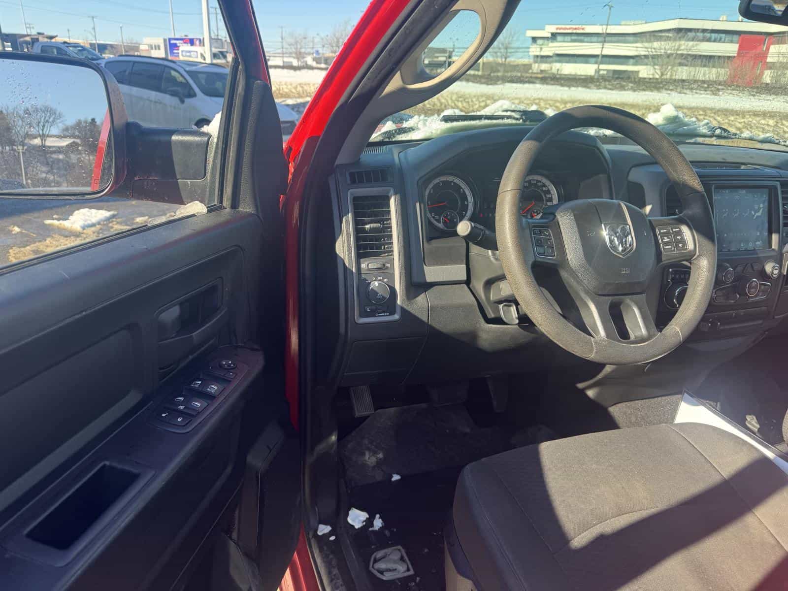 2019 RAM 1500 CLASSIC TRADESMAN ST - Image 5