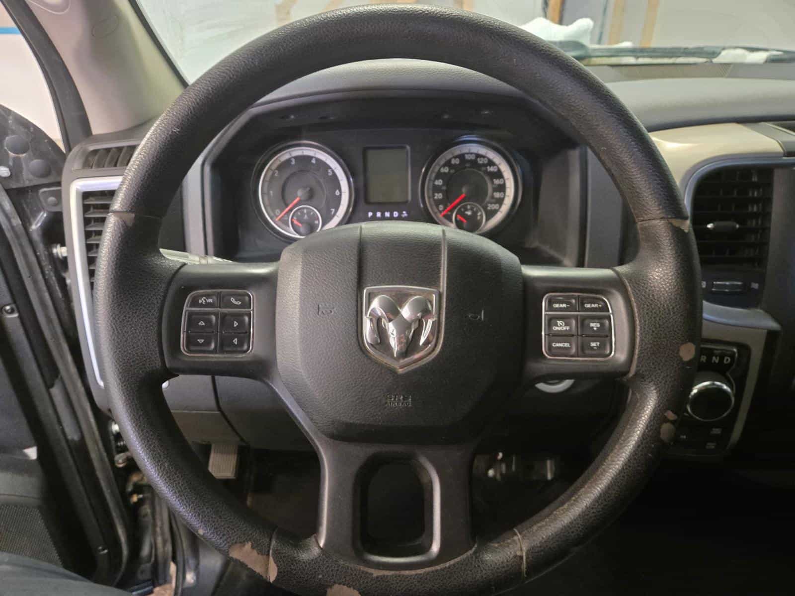 2017 RAM 1500 Outdoorsman - Image 12