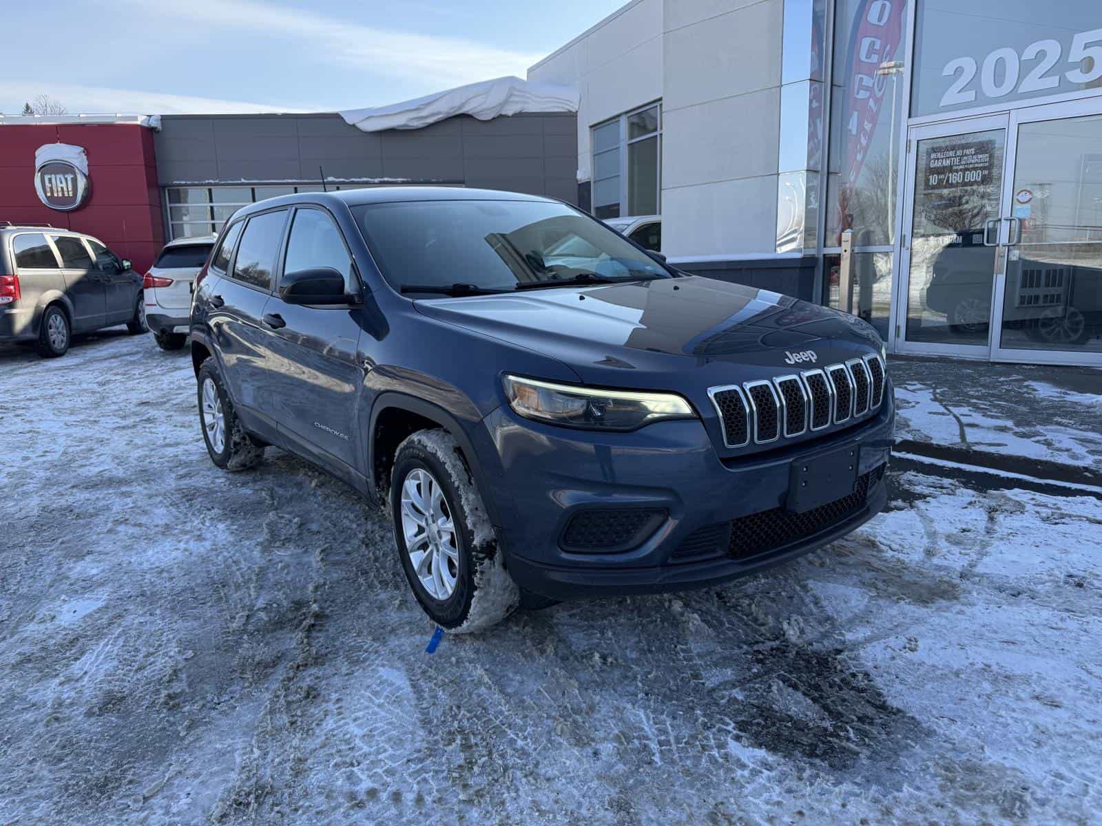 Image 3 Jeep Cherokee Sport 2022