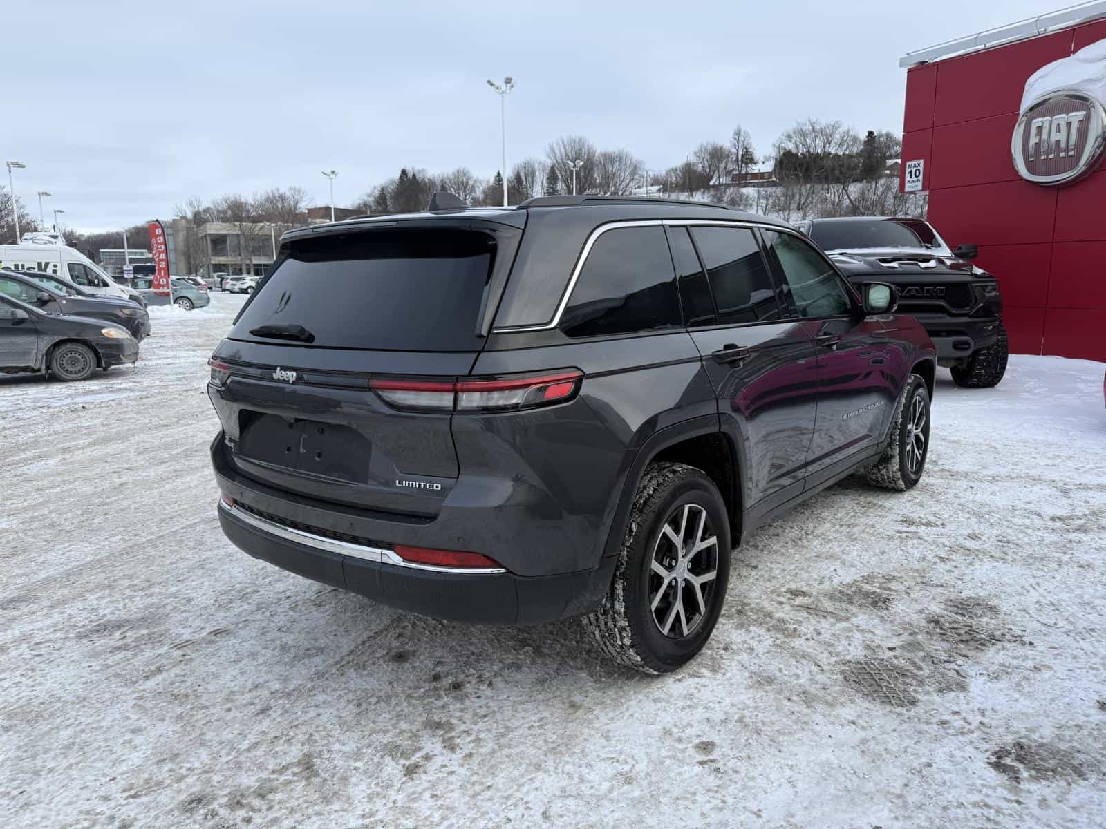 2024 Jeep Grand Cherokee Limited Limited - Image 4