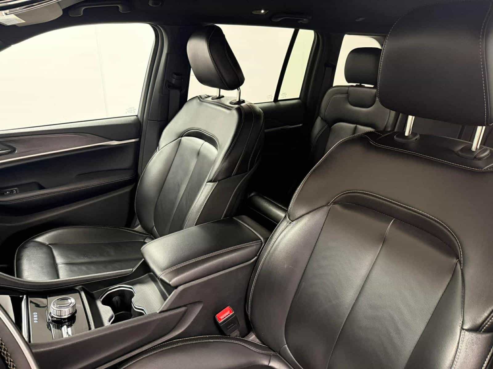 2024 Jeep Grand Cherokee Limited Limited - Image 11