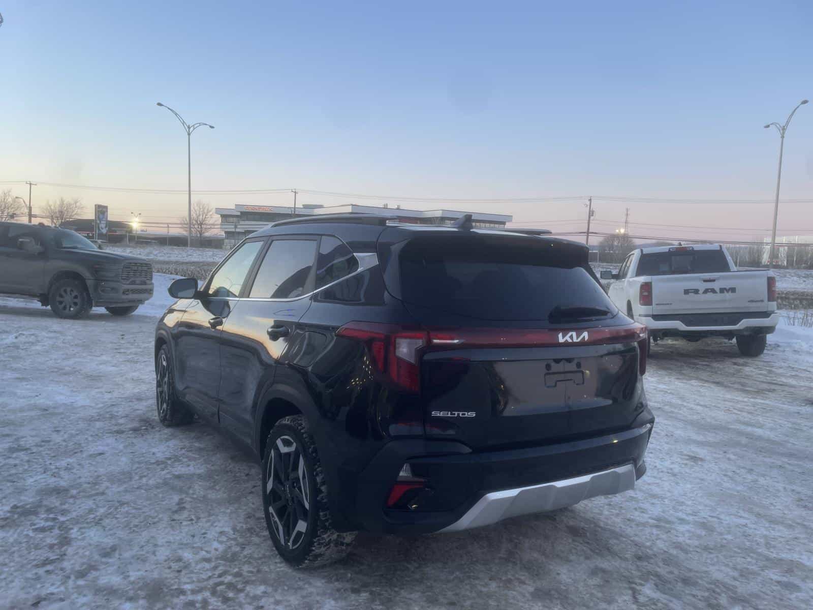 2024 Kia SELTOS SX SX - Image 5