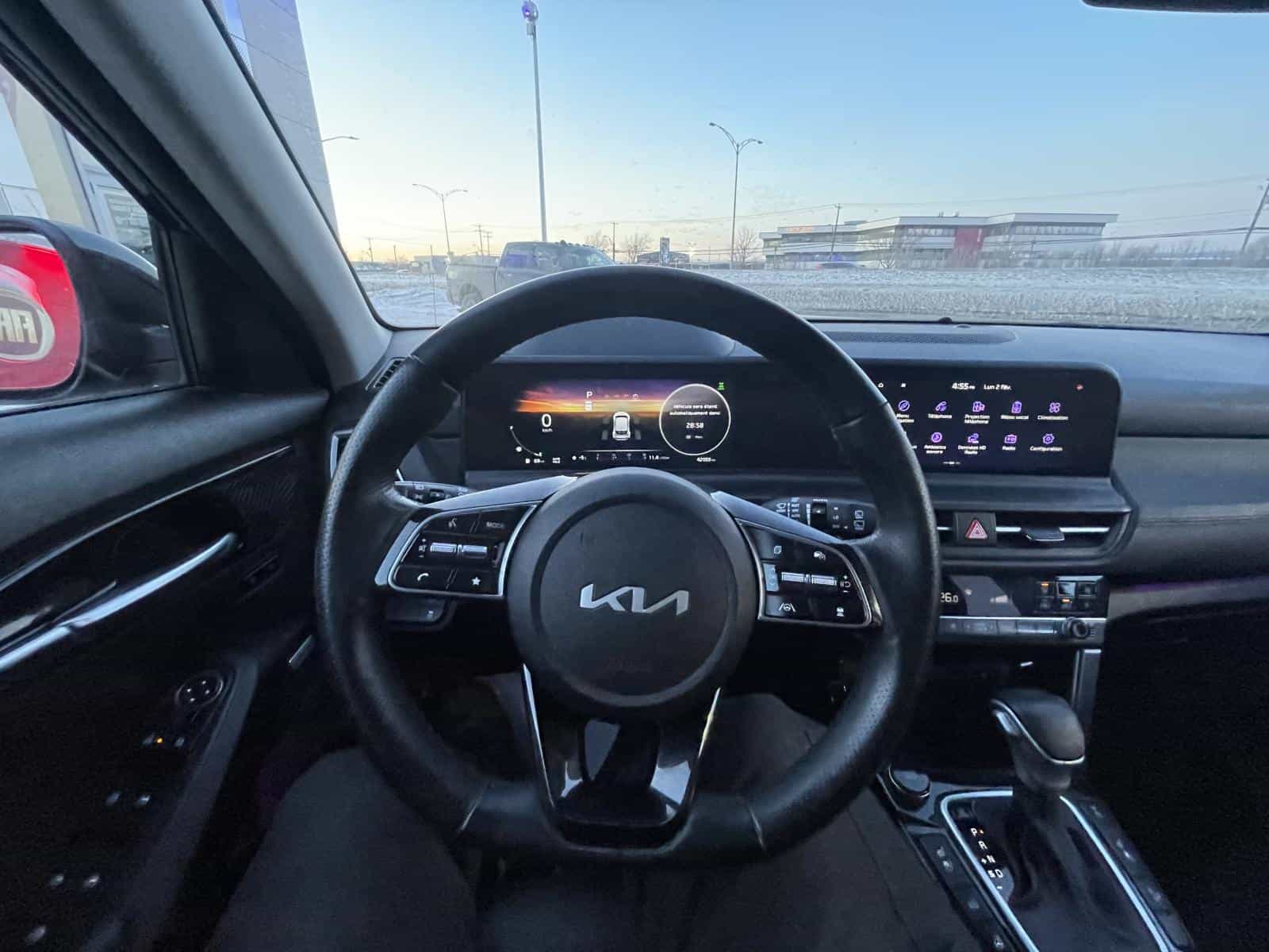 2024 Kia SELTOS SX SX - Image 13