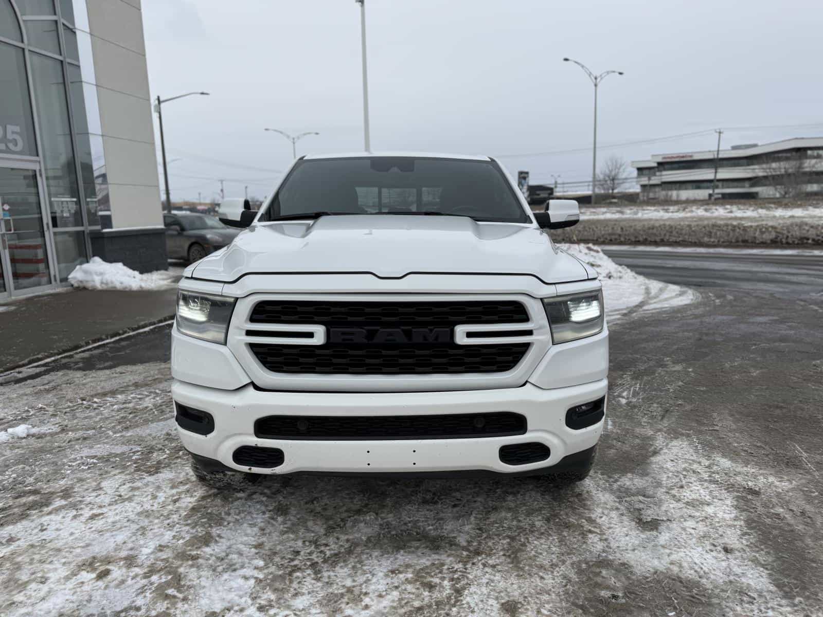 2022 RAM 1500 Sport Sport - Image 2