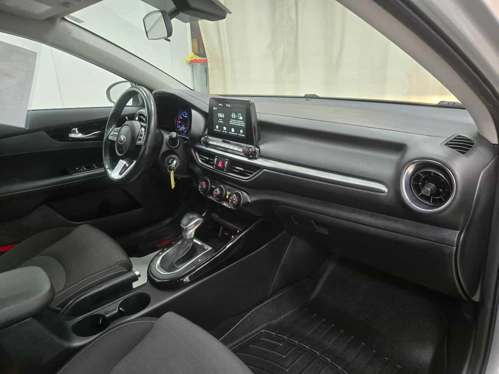 2020 Kia FORTE EX EX - Image 12