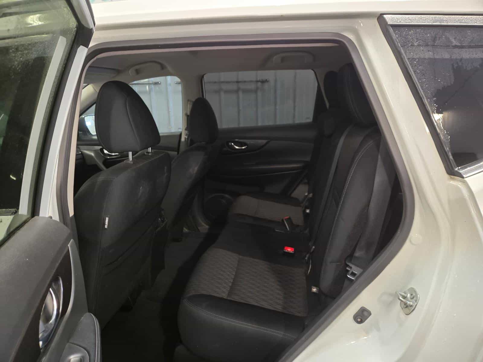 2020 Nissan ROGUE S/SL/SV S - Image 11