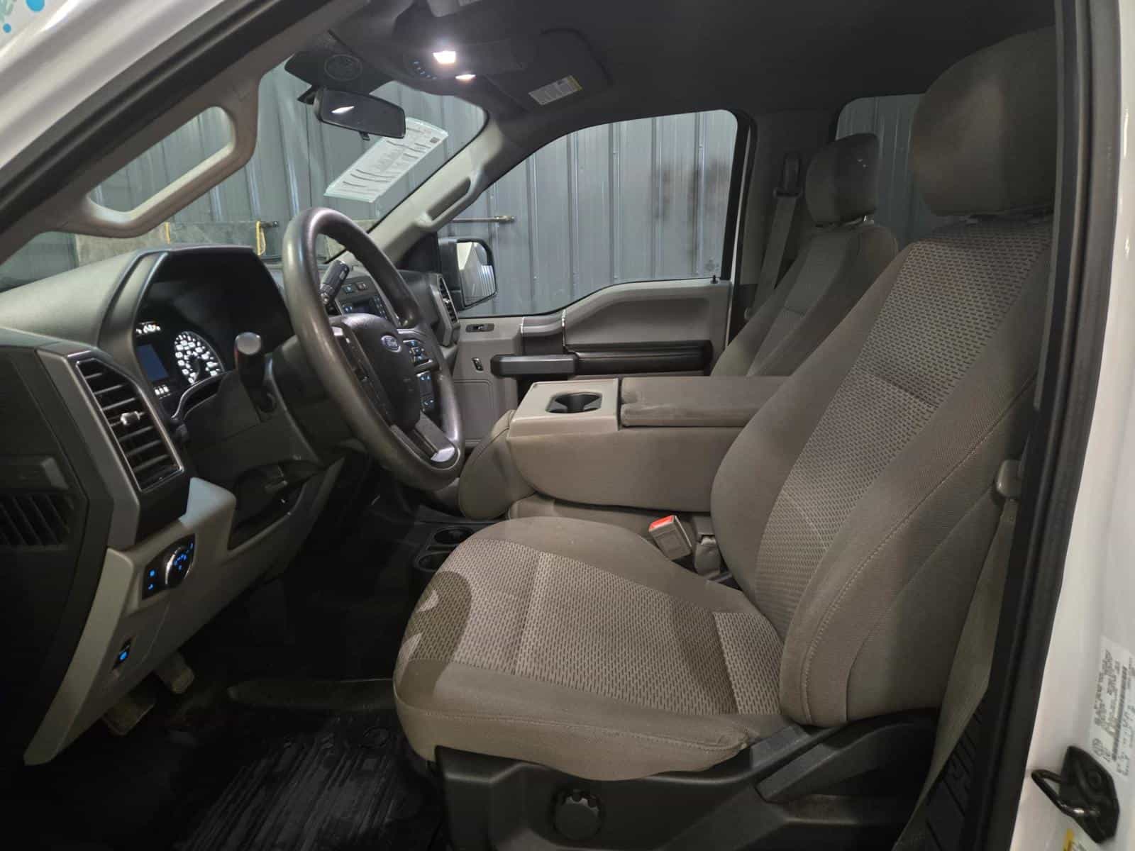 Image 9 Ford F150 SUPERCREW F-150 2018