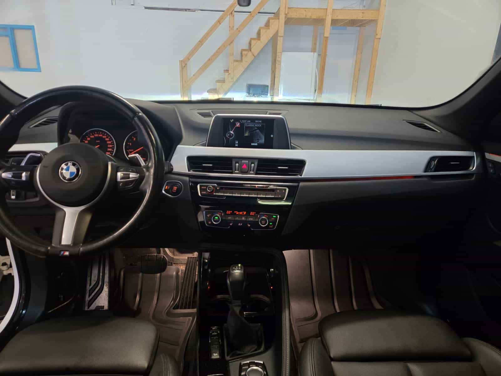 2016 BMW X1 xDrive28i - Image 13