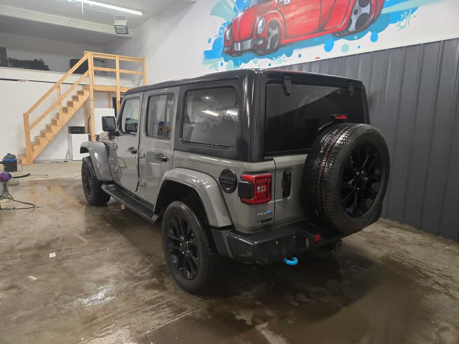 2022 Jeep Wrangler 4xe Unlimited Sahara - Image 6