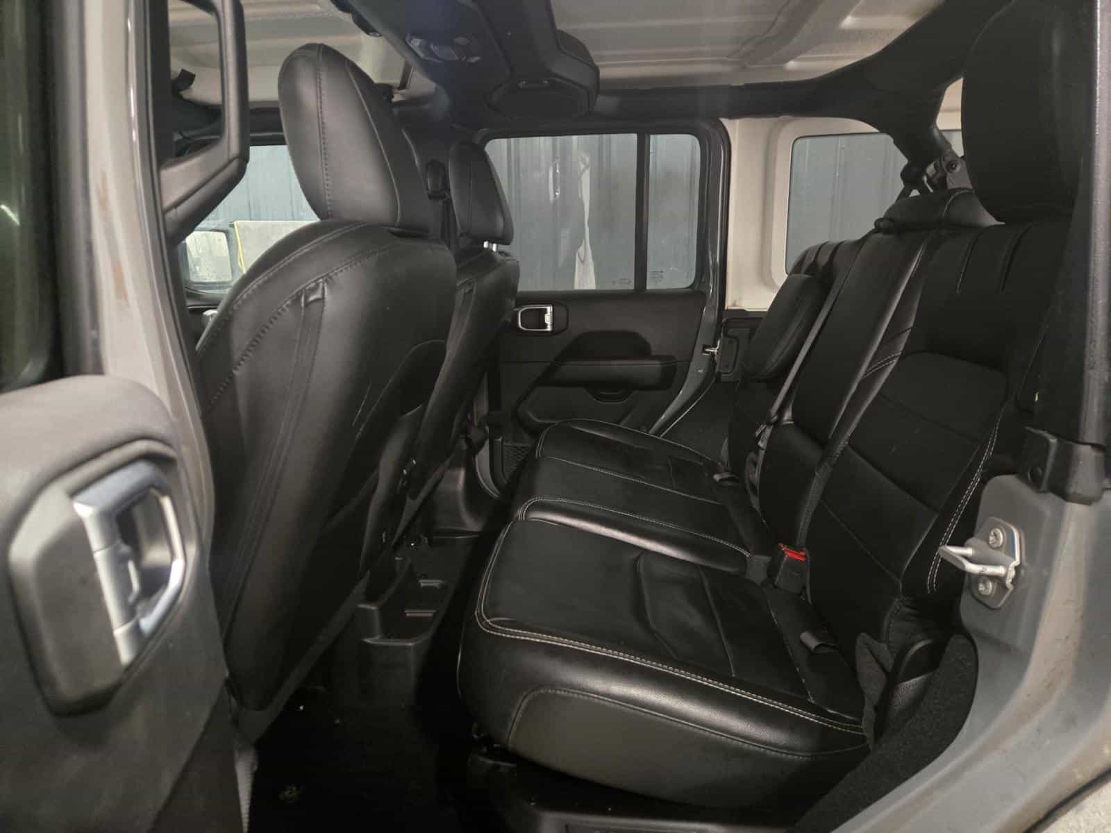 2022 Jeep Wrangler 4xe Unlimited Sahara - Image 12