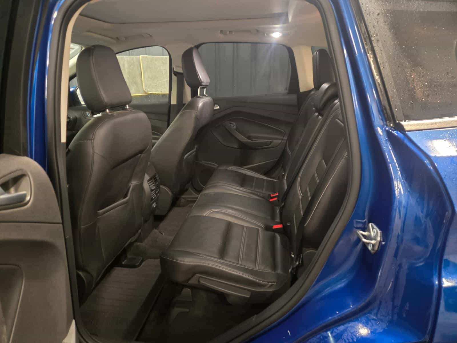 2018 Ford ESCAPE SEL SEL - Image 9