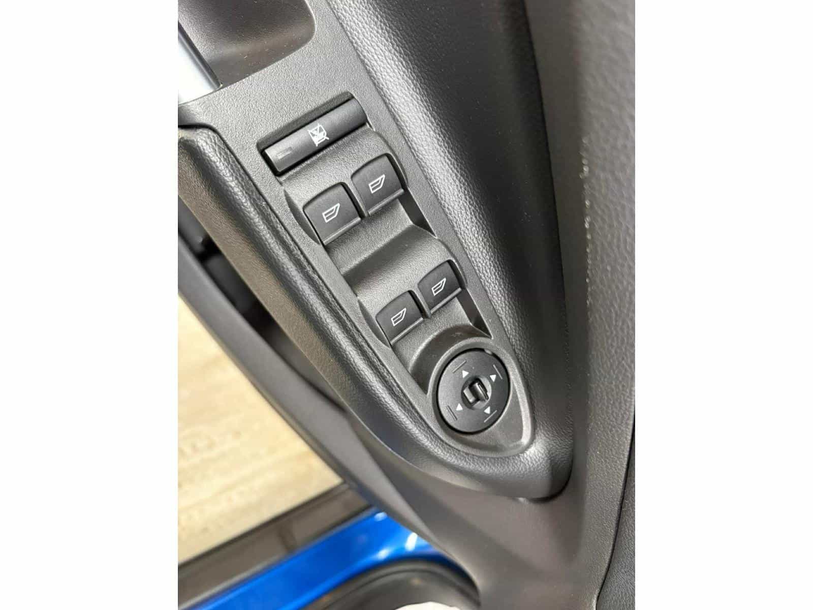 2018 Ford ESCAPE SEL SEL - Image 17