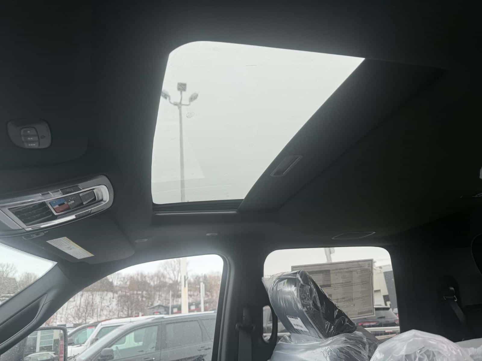 Image 3 RAM 2500 Laramie 2026