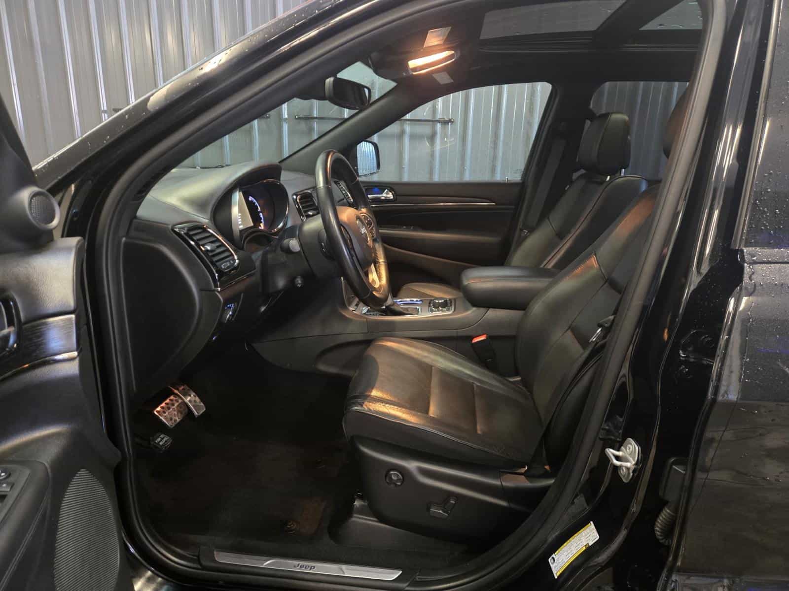 2021 Jeep Grand Cherokee High Altitude - Image 11