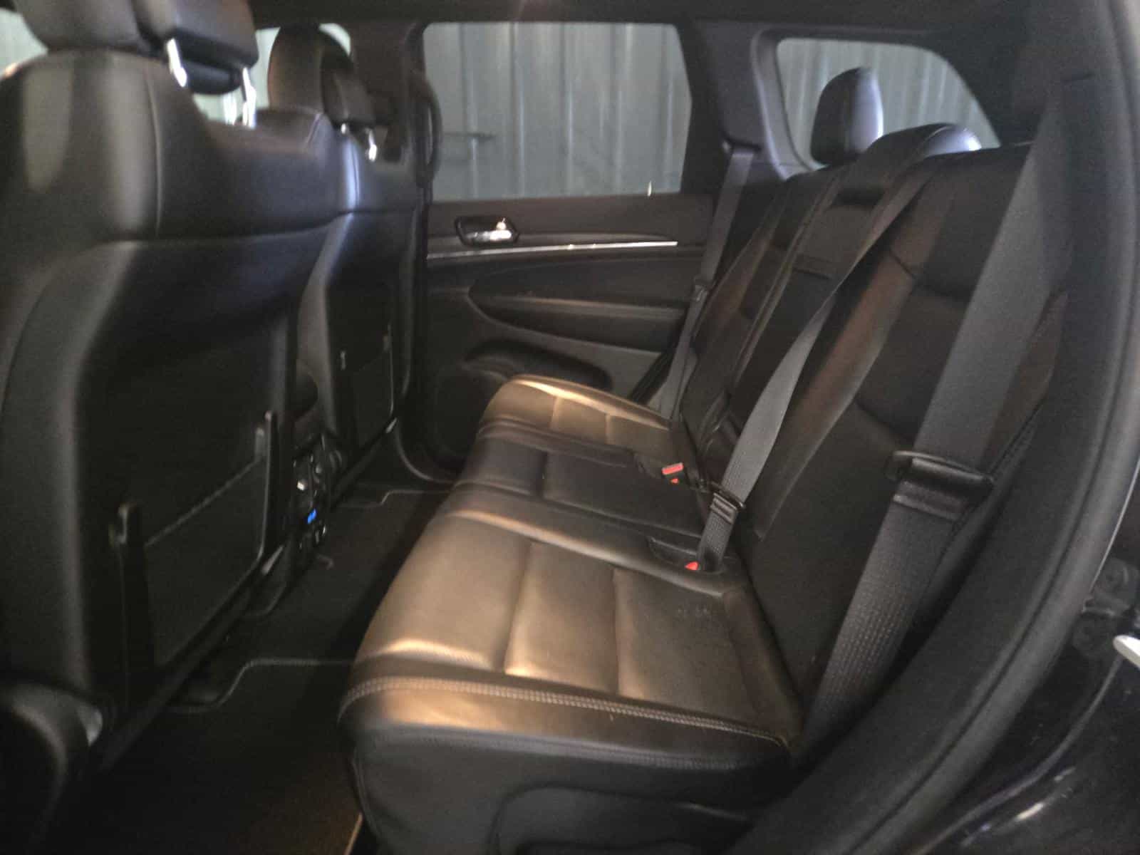 2021 Jeep Grand Cherokee 80th Anniversary Edition - Image 12