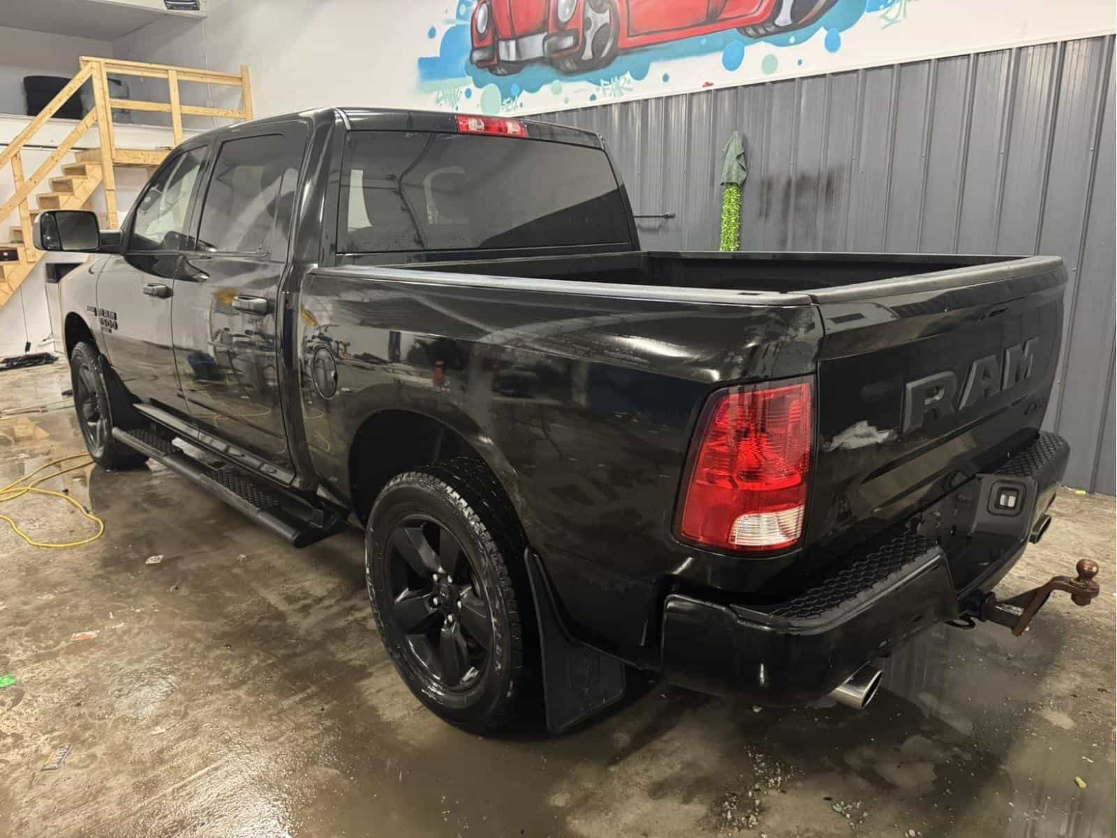 Image 3 RAM 1500 Classic Express 2020