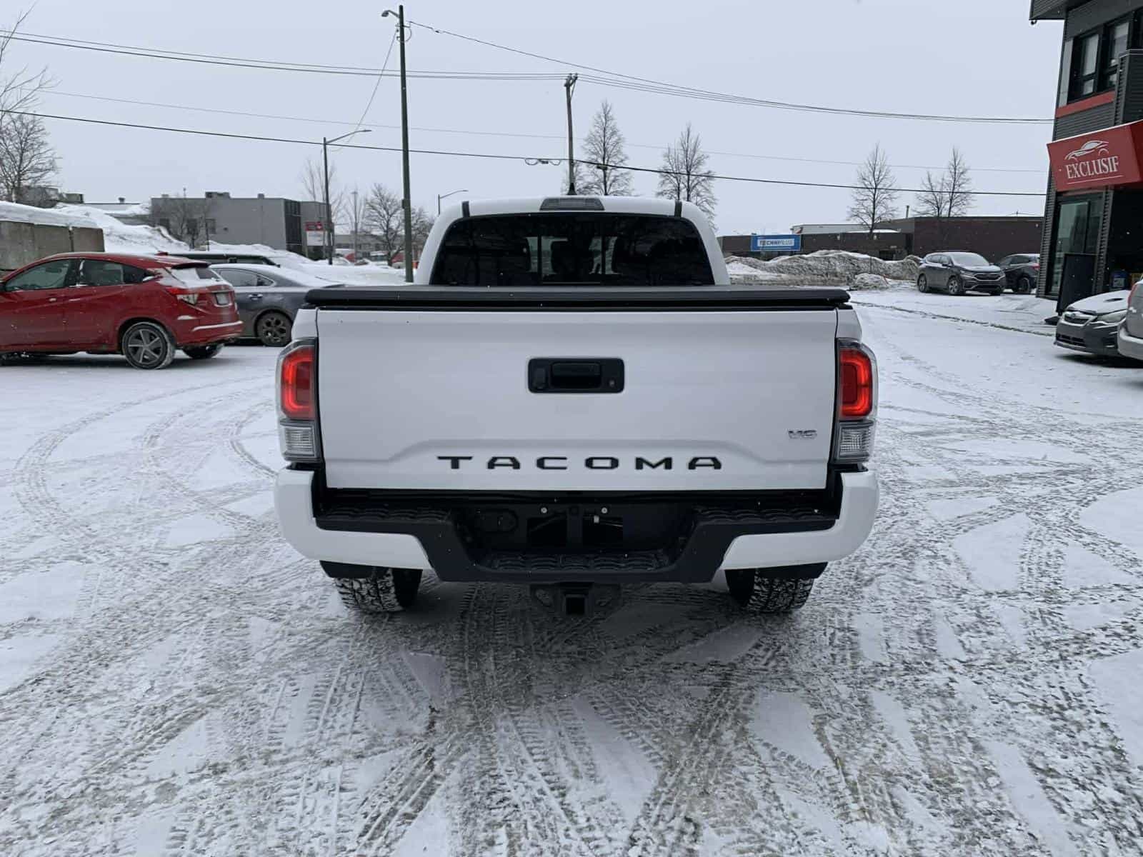 2020 Toyota Tacoma TRD Sport - Image 5