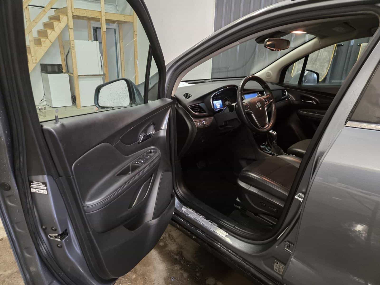 2020 Buick Encore Preferred - Image 9