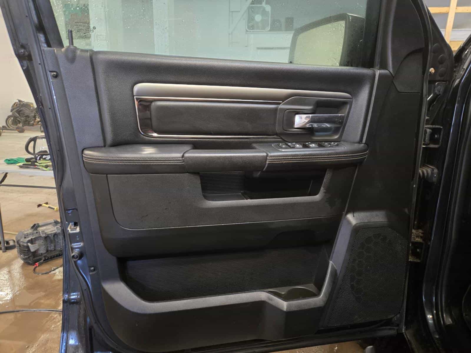 2018 RAM 1500 Sport - Image 8