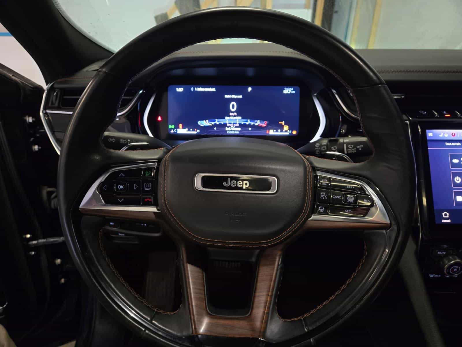 2023 Jeep Grand Cherokee L Summit - Image 15