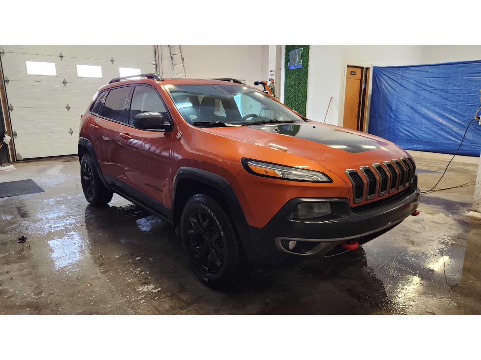 Image 3 Jeep Cherokee Trailhawk 2015