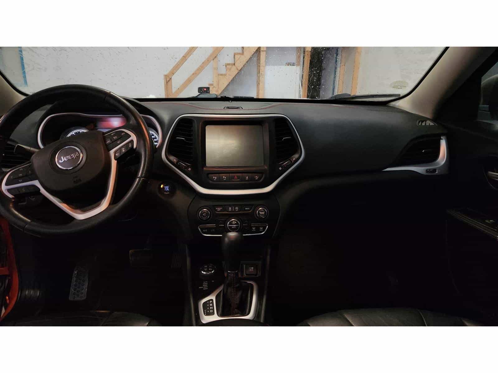 Image 14 Jeep Cherokee Trailhawk 2015