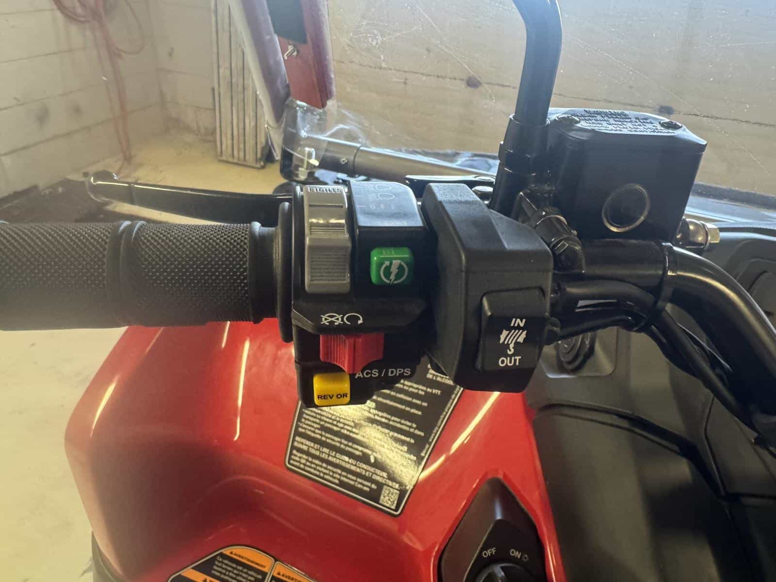 Image 6 Can-Am Outlander Max 700 Dps 2023