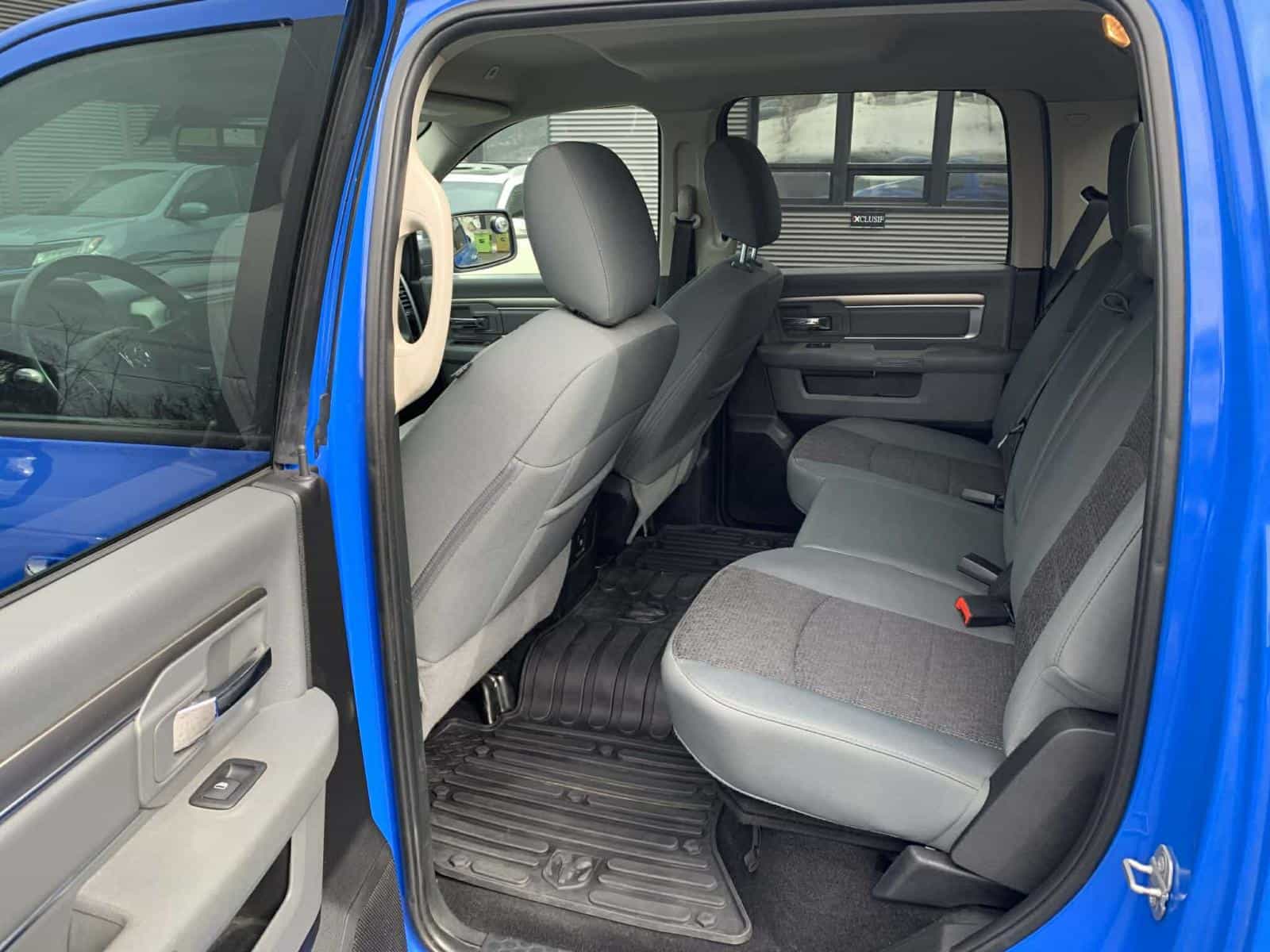 2018 RAM Outdoorsman SLT - Image 11