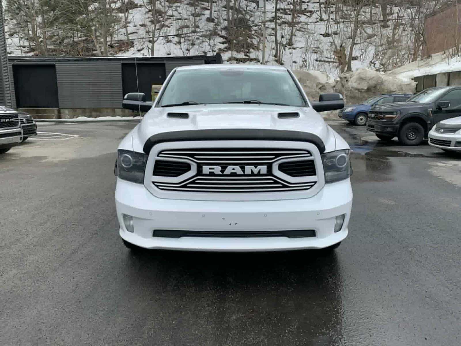 2018 RAM 1500 Sport - Image 2