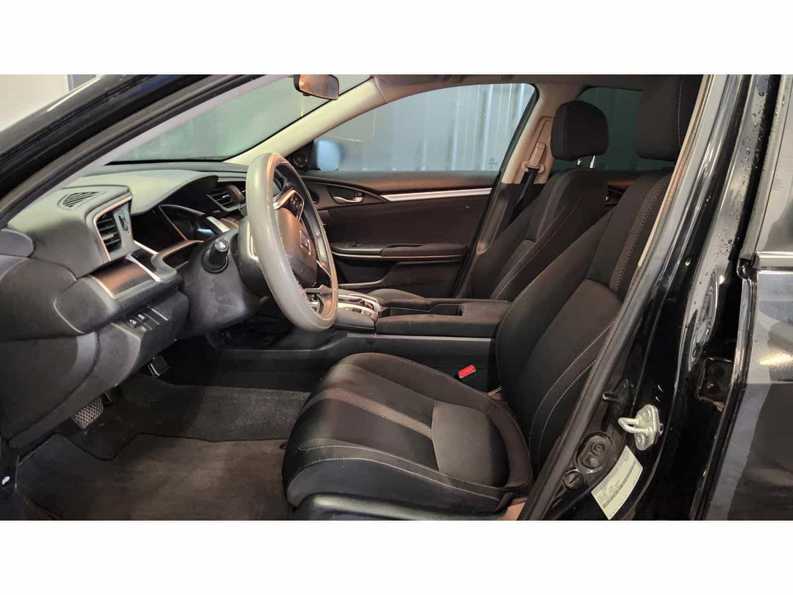 2021 Honda Civic EX - Image 11