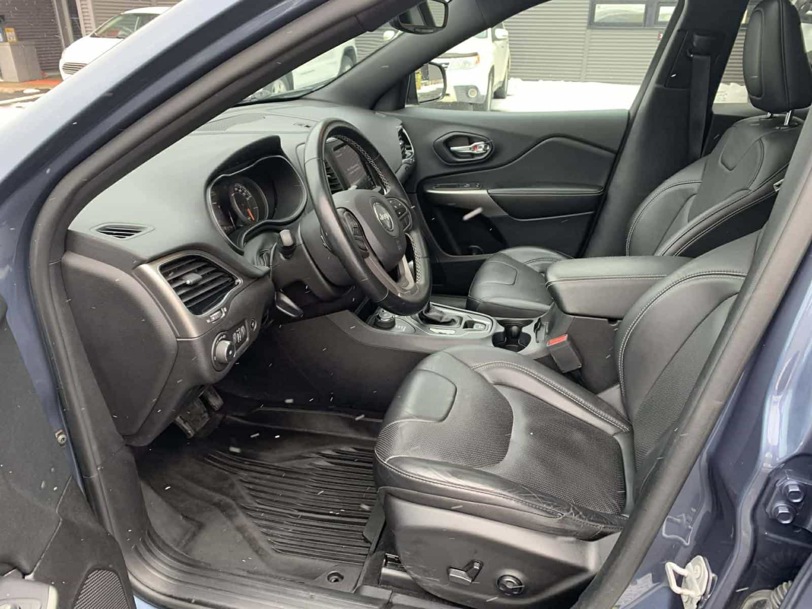 2021 Jeep Cherokee 80th Anniversary - Image 12